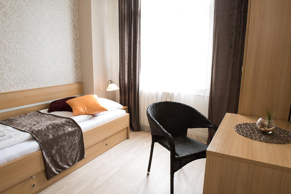 Hotel Imos Břeclav 外观 照片