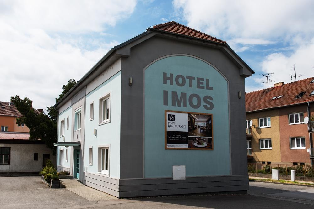 Hotel Imos Břeclav 外观 照片